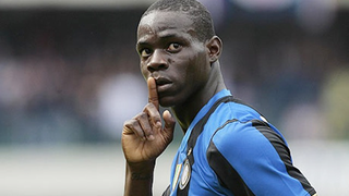 Mario Balotelli Hangs Out With Strippers, Scores The Next Day, May Be Out $396,000